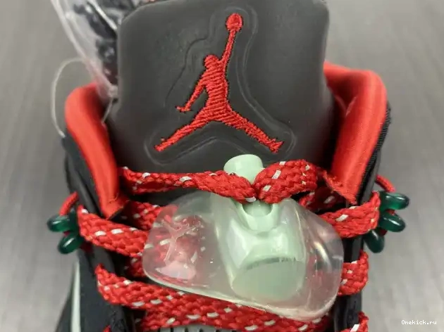 One Kick Retro Air Jordan Anthracite 5 DM4640-036 0524